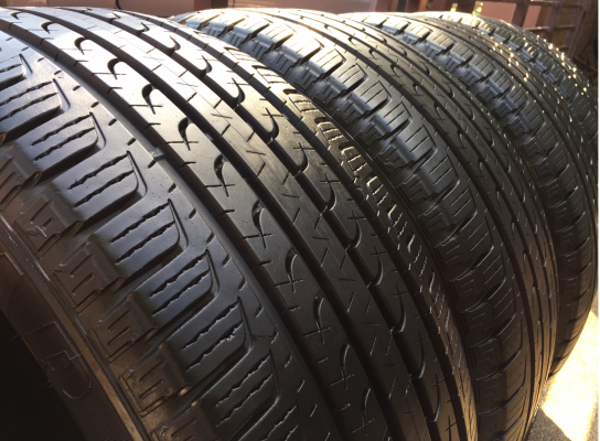 ยางติดรถป้ายแดง Ford Everest Goodyear EfficientGrip SUV 265 50 20 ปี16 ยางยังคมชัด วิ่งได้อีกหลายหมื่นโล ดอกเต็ม เนื้อนิ่มสุดๆ ไม่มีปะ ราคาเร้าใจ