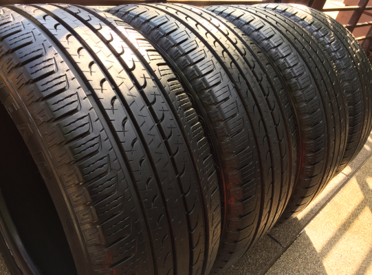 ยางติดรถป้ายแดง Ford Everest Goodyear EfficientGrip SUV 265 50 20 ปี16 ยางยังคมชัด วิ่งได้อีกหลายหมื่นโล ดอกเต็ม เนื้อนิ่มสุดๆ ไม่มีปะ ราคาเร้าใจ