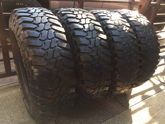 ยาง Mud Deestone 265 75 16 กลางปี12 ไม่มีปะ พร้อมใช้งาน ราคาไม่แพง ยาง Mud Deestone 265 75 16 กลางปี12 ไม่มีปะ พร้อมใช้งาน ราคาไม่แพง