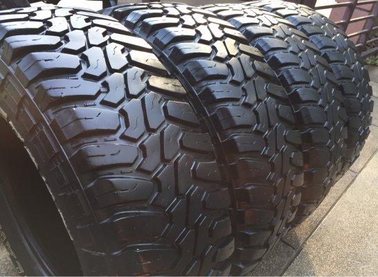 ยาง Mud Deestone 265 75 16 กลางปี12 ไม่มีปะ พร้อมใช้งาน ราคาไม่แพง ยาง Mud Deestone 265 75 16 กลางปี12 ไม่มีปะ พร้อมใช้งาน ราคาไม่แพง