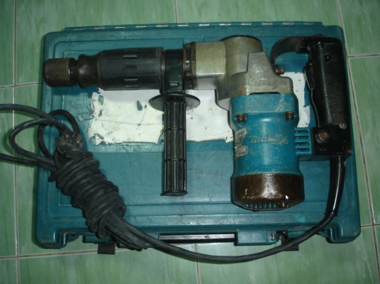 ขายเครื่องสกัดไฟฟ้า(แย็ก)ยี่ห้อmakitaรุ่นHM0810ของแท้(made in japan)พร้อมใช้งาน