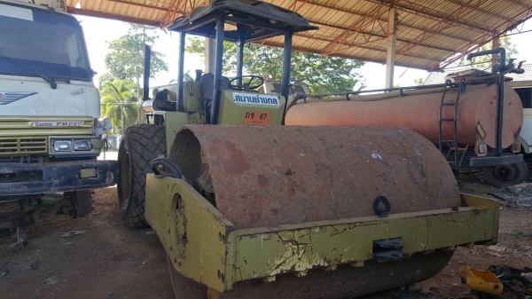 ขาย รถบดสั่นสะเทือน BOMAG BW 212D-2 4WD รถพร้อมใช้งาน เอกสารเล่มทะเบียนครบ ขาย รถบดสั่นสะเทือน BOMAG BW 212D-2 4WD รถพร้อมใช้งาน เอกสารเล่มทะเบียนครบ