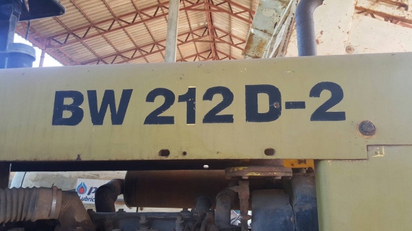 ขาย รถบดสั่นสะเทือน BOMAG BW 212D-2 4WD รถพร้อมใช้งาน เอกสารเล่มทะเบียนครบ ขาย รถบดสั่นสะเทือน BOMAG BW 212D-2 4WD รถพร้อมใช้งาน เอกสารเล่มทะเบียนครบ