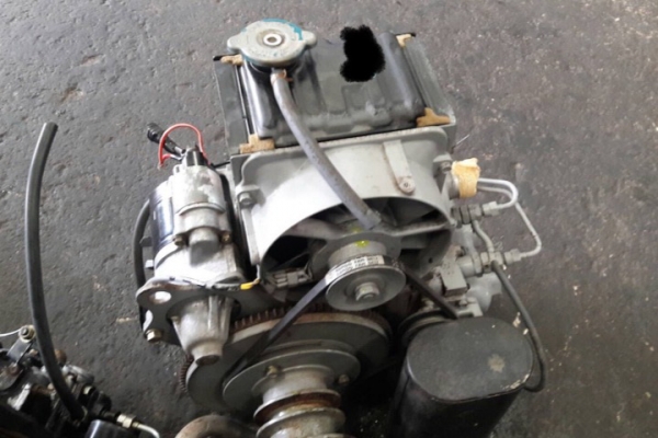 -ขายเครื่องยนต์ดีเซล  2 สูบ ZB400-C ใช้เป็นต้นกำเนิดกำลังนำเข้าจากญี่ปุ่น สวยๆแน่นๆ