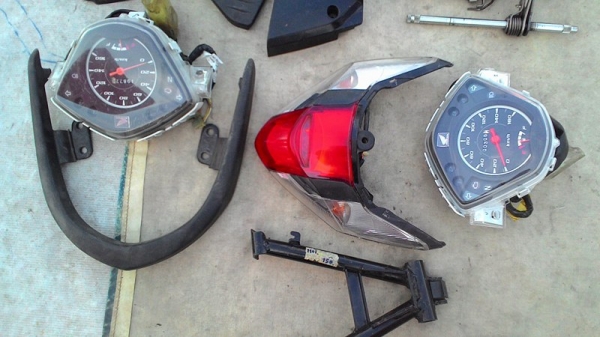 อะไหล่แท้ ติดรถเดิมๆ เวฟ 110 I ตามในรูปครับ