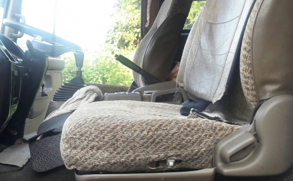 หกล้อ อีซูชุ Dega195ปี47พ.เวอร์ แอร์ ทิฟฟี้ ช่วงยาว6.50ม สภาพดีเดิมๆสวยพร้อมใช้ ทะเบียนพร้อมโอน