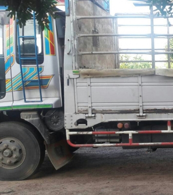 หกล้อ อีซูชุ Dega195ปี47พ.เวอร์ แอร์ ทิฟฟี้ ช่วงยาว6.50ม สภาพดีเดิมๆสวยพร้อมใช้ ทะเบียนพร้อมโอน