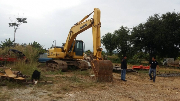 ขายรถแบคโฮ KOMATSU PC200-8 เอกสารเล่ม ไมล์ 2900 ชม.ราคา 2250000