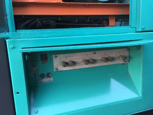 ขายเครื่องปั่นไฟ 220kva เชทนอก DENYO มี2เครื่อง