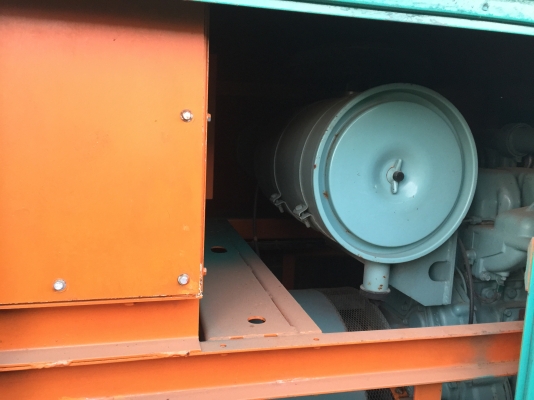 ขายเครื่องปั่นไฟ 220kva เชทนอก DENYO มี2เครื่อง