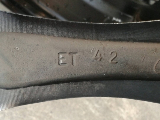 ขอบ20นิ้ว5รู114 ชุดนี้ ราคา 8000 บาท ขอบ20นิ้ว5รู114 ชุดนี้ ราคา 8000 บาท