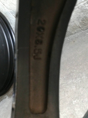 ขอบ20นิ้ว5รู114 ชุดนี้ ราคา 8000 บาท ขอบ20นิ้ว5รู114 ชุดนี้ ราคา 8000 บาท