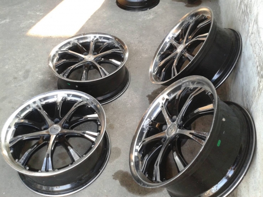 ขอบ20นิ้ว5รู114 ชุดนี้ ราคา 8000 บาท ขอบ20นิ้ว5รู114 ชุดนี้ ราคา 8000 บาท