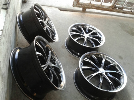 ขอบ20นิ้ว5รู114 ชุดนี้ ราคา 8000 บาท ขอบ20นิ้ว5รู114 ชุดนี้ ราคา 8000 บาท