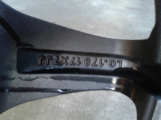 ขอบ17นิ้ว5รู114 ชุดนี้ ราคา 6800 บาท ขอบ17นิ้ว5รู114 ชุดนี้ ราคา 6800 บาท