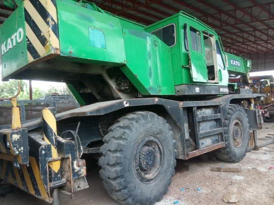 ขายรถเครน 25 ตันยี่ห้อ Kato