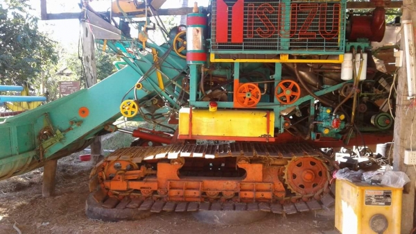 บางไทร รองกระสอบ ตัวเดิน10ht .ปั้มไดกิ้น22เครื่อง6bg1+โบว์ แรงๆแน่นๆ