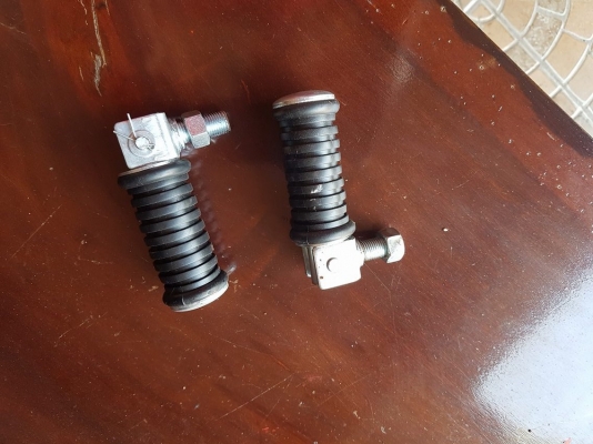 เบาะกับถังน้ำมันขายแล้วครับ