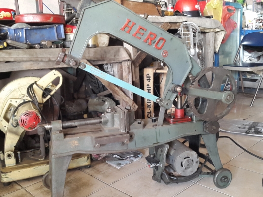 แท่นเลื่อย HERO 14 นิ้ว ไฟบ้าน สภาพสวยๆ พร้อมใช้งาน ด่วนๆๆ 8,500