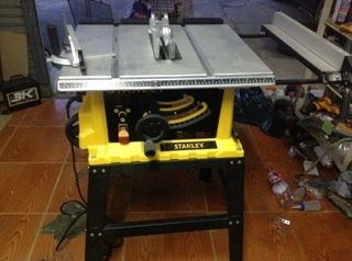 โต็ะเลื่อย10" STANLEY รุ่น STST1825 โต็ะเลื่อย10" STANLEY รุ่น STST1825