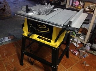 โต็ะเลื่อย10" STANLEY รุ่น STST1825 โต็ะเลื่อย10" STANLEY รุ่น STST1825