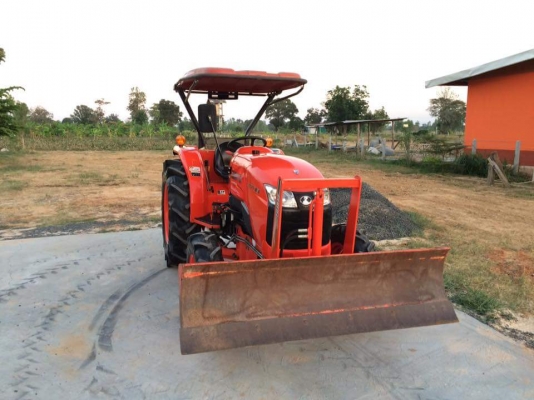 ขาย L4708 รถปี57 ใช้งาน 578 รถสวยการันตี รถพร้อมใช้งาน มาพร้อมผานหน้า+หลัง ราคา. 398000 พร้อมส่ง  สนใจ 084-5486359 สุชาติ  อ สนม จ สุรินทร์