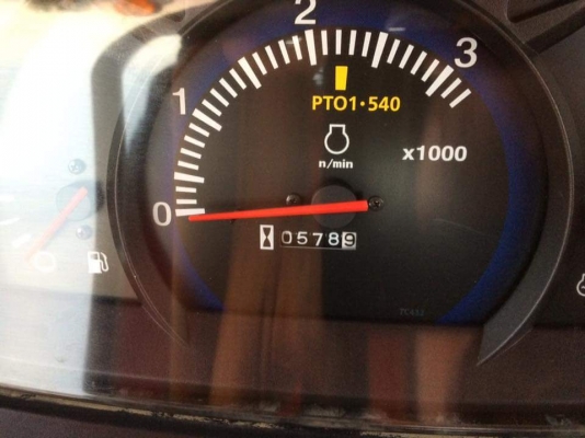 ขาย L4708 รถปี57 ใช้งาน 578 รถสวยการันตี รถพร้อมใช้งาน มาพร้อมผานหน้า+หลัง ราคา. 398000 พร้อมส่ง  สนใจ 084-5486359 สุชาติ  อ สนม จ สุรินทร์