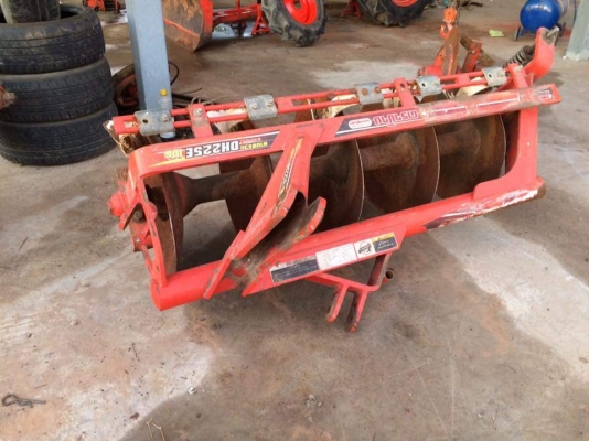 ขายL3608SPรถปี 57 ใช้งาน 466 ชั่วโมง รถพร้อมใช้งานรับประกันไม่มีรอยรั่วแม้แต่ที่เดี่ยว ราคา 335000 พร้อมผานหน้า+หลัง สนใจ 084-5486359 สุชาติ อ สนม จ สุรินทร์ ขายL3608SPรถปี 57 ใช้งาน 466 ชั่วโมง รถพร้อมใช้งานรับประกันไม่มีรอยรั่วแม้แต่ที่เดี่ยว ราคา 335000 พร้อมผานหน้า+หลัง สนใจ 084-5486359 สุชาติ อ สนม จ สุรินทร์