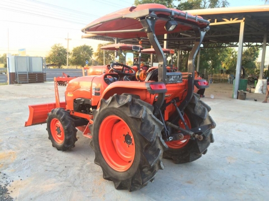 ขายL3608SPรถปี 57 ใช้งาน 466 ชั่วโมง รถพร้อมใช้งานรับประกันไม่มีรอยรั่วแม้แต่ที่เดี่ยว ราคา 335000 พร้อมผานหน้า+หลัง สนใจ 084-5486359 สุชาติ อ สนม จ สุรินทร์ ขายL3608SPรถปี 57 ใช้งาน 466 ชั่วโมง รถพร้อมใช้งานรับประกันไม่มีรอยรั่วแม้แต่ที่เดี่ยว ราคา 335000 พร้อมผานหน้า+หลัง สนใจ 084-5486359 สุชาติ อ สนม จ สุรินทร์