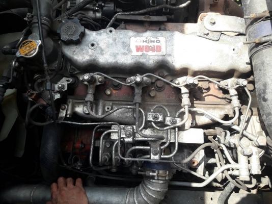 6 ล้อ HINO ดูโถร์  กระบะพื้นเรียบ 110 แรงม้า รถปี 48 รถอยู่ที่หาดใหญ่ครับ