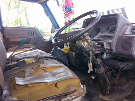 ขายรถดั้มไดน่า3ใบปัด วางเครื่อง120ฝาขาว เฟืองท้ายใหญ่ ล่งเล่มแล้ว เอกสารเล่มทะเบียนพร้อมโอน ราคา250,000 สนใจโทร 090-8588220คุณนะ 093-3258446คุณบิว หรือเข้าดูสินค้าอื่นๆได้ที่ www.narong2truck.com หรือ www.truck.in.th/498 หรือเพจFacebook ณรงค์ ซื้อขายรถมือ