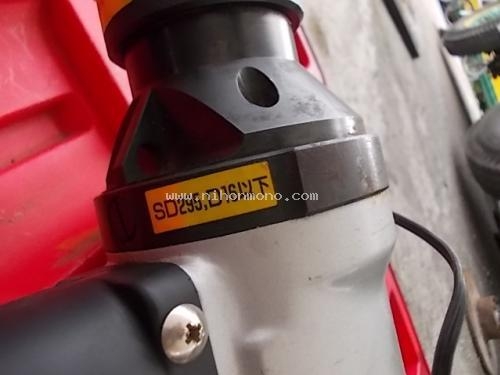 ขาย เครื่องตัดเหล็ก LOBSTER RQC-16 รหัสสินค้า : 80803009 www.nihonmono.com ขาย เครื่องตัดเหล็ก LOBSTER RQC-16 รหัสสินค้า : 80803009 www.nihonmono.com