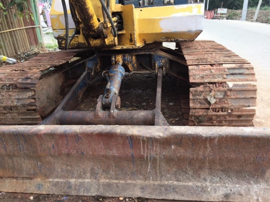 komutsu pc40-5 komutsu pc40-5