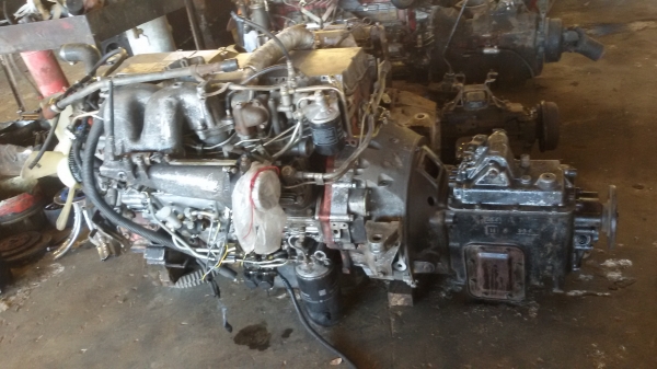 ขายด่วนเครื่องเกียร์ISUZU 6HL 205 แรงเครื่องสวยพร้อมใช้