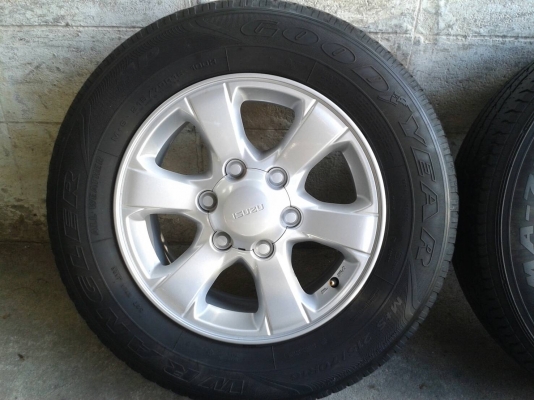 ล้ออีสุ ขอบ16นิ้ว6รู พร้อมยาง ชุดนี้ ราคา 5900 บาท ล้ออีสุ ขอบ16นิ้ว6รู พร้อมยาง ชุดนี้ ราคา 5900 บาท