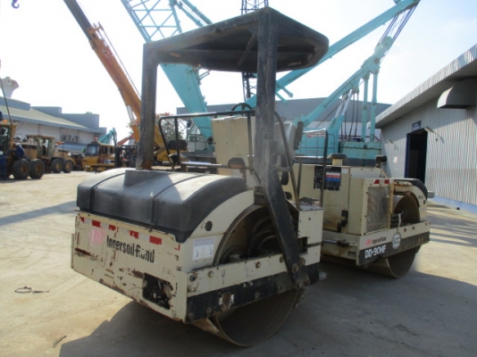 ขายครับ บด 9 ตัน DD90HF ขายครับ บด 9 ตัน DD90HF