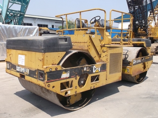 ขายครับ บด 9 ตัน CAT CB534B