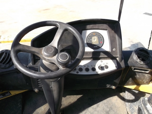 ัขายครับ รถบด10 ตัน BOMAG BW211D