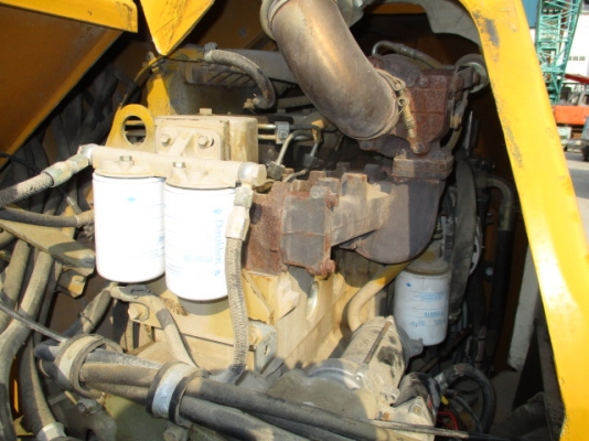 ขายครับ บด10ตัน สั่นสะเืทือน CC522 ไม่แพงครับ