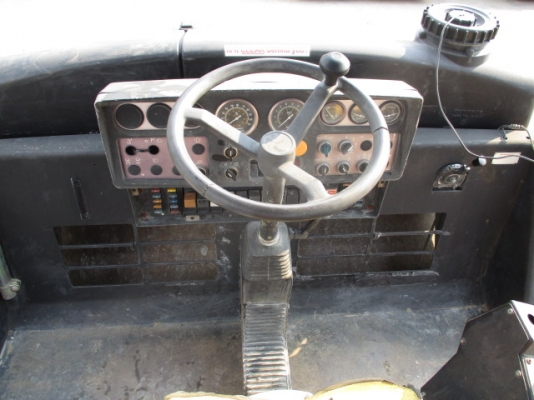 ขายครับ บด10ตัน สั่นสะเืทือน CC522 ไม่แพงครับ