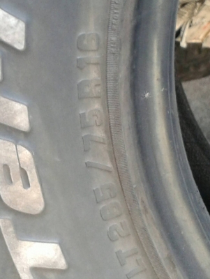 ขายยาง บีเอฟ ขนาดตามรูป ขายยก 3 เส้น ราคา 1750 บาท ขายยาง บีเอฟ ขนาดตามรูป ขายยก 3 เส้น ราคา 1750 บาท