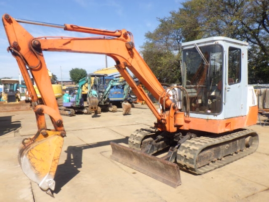 บจก. เจนแทรคเตอร์ จำหน่ายเครื่องจักรกลหนักเก่าญี่ปุ่น