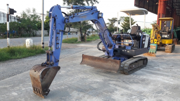 บจก. เจนแทรคเตอร์ จำหน่ายเครื่องจักรกลหนักเก่าญี่ปุ่น