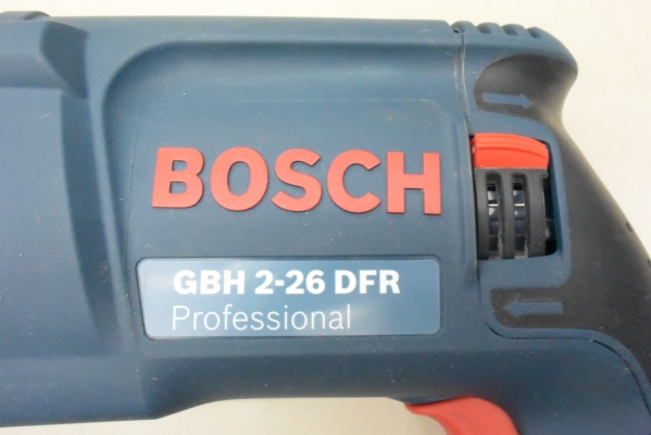 โรตารี่ Bosch ของแท้ 3 ระบบ รุ่น 2-26 DFR 800 W. ของแท้ สภาพใหม่มาก มีกล่อง คู่มือ โรตารี่ Bosch ของแท้ 3 ระบบ รุ่น 2-26 DFR 800 W. ของแท้ สภาพใหม่มาก มีกล่อง คู่มือ