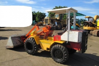 ขายรถตักล้อยาง YANMAR Y20W-2 (ขับเคลื่อน4ล้อ)