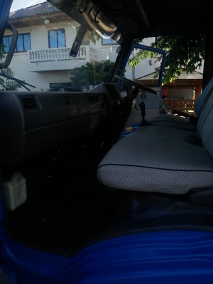 ขายFC120แรง ยาว5.50เมตร  รถห้างแท้ปี38 เครื่องแน่นไม่ไอ คัสซีสวยไม่มีตำหนิ หัวเดิมบาง แอร์พร้อม ยางเรเดียลสวยทุกเส้น เป็นรถเวทีเคลื่อนที่ใช้งานน้อยเปิดข้างออกสองด้านเป็นเวทีกว้าง12เมตรรถสวยพร้อมใช้มาก ขายFC120แรง ยาว5.50เมตร  รถห้างแท้ปี38 เครื่องแน่นไม่ไอ คัสซีสวยไม่มีตำหนิ หัวเดิมบาง แอร์พร้อม ยางเรเดียลสวยทุกเส้น เป็นรถเวทีเคลื่อนที่ใช้งานน้อยเปิดข้างออกสองด้านเป็นเวทีกว้าง12เมตรรถสวยพร้อมใช้มาก