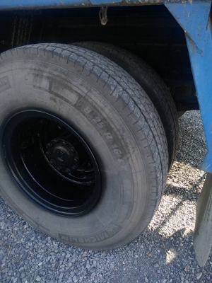 ขายFC120แรง ยาว5.50เมตร  รถห้างแท้ปี38 เครื่องแน่นไม่ไอ คัสซีสวยไม่มีตำหนิ หัวเดิมบาง แอร์พร้อม ยางเรเดียลสวยทุกเส้น เป็นรถเวทีเคลื่อนที่ใช้งานน้อยเปิดข้างออกสองด้านเป็นเวทีกว้าง12เมตรรถสวยพร้อมใช้มาก ขายFC120แรง ยาว5.50เมตร  รถห้างแท้ปี38 เครื่องแน่นไม่ไอ คัสซีสวยไม่มีตำหนิ หัวเดิมบาง แอร์พร้อม ยางเรเดียลสวยทุกเส้น เป็นรถเวทีเคลื่อนที่ใช้งานน้อยเปิดข้างออกสองด้านเป็นเวทีกว้าง12เมตรรถสวยพร้อมใช้มาก