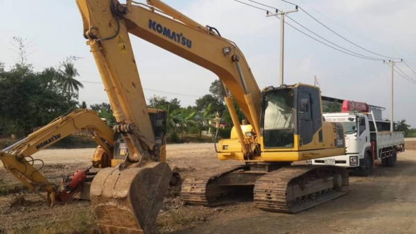 ขาย 1,695,000 KOMATSU PC200-8 ชั่วโมงทำงาน 6,400 ชม.ไฟฟ้าครบ เครื่องดี ปั้มแรง โช่หนา เอวแน่น เอกสารเล่มทะเบียน รถอยู่ จ.สุพรรณบุรี . โทร&ไอดีไลน์ 090-772-3710 090-772-3708 ขาย 1,695,000 KOMATSU PC200-8 ชั่วโมงทำงาน 6,400 ชม.ไฟฟ้าครบ เครื่องดี ปั้มแรง โช่หนา เอวแน่น เอกสารเล่มทะเบียน รถอยู่ จ.สุพรรณบุรี . โทร&ไอดีไลน์ 090-772-3710 090-772-3708
