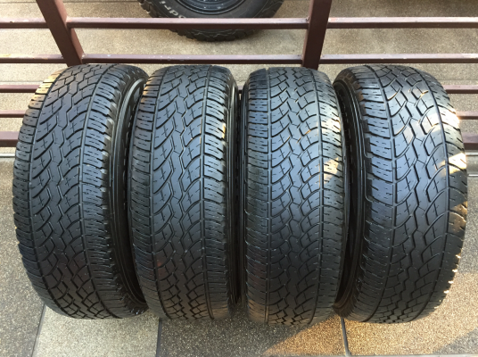 ยาง Yokohama 255 70 15 กลางปี13 ดอกเต็ม ไม่มีปะ ราคาไม่แพง