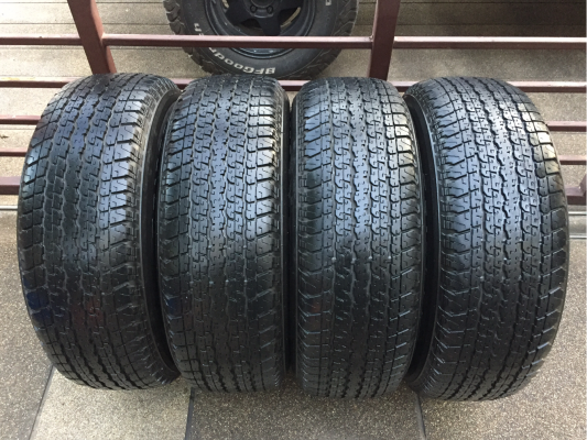 ยาง Bridgestone 255 65 17 ปลายปี14 ดอกเต็ม ใช้ยาว ราคาไม่แพง